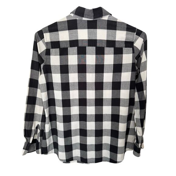 Fox Croft by Nordstrom, B& W buffalo checkered pattern button down shirt - Picture 4 of 7